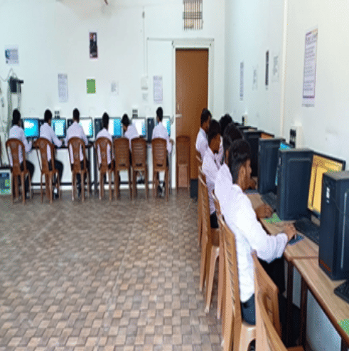 S N College of Pharmacy Labs photo 4